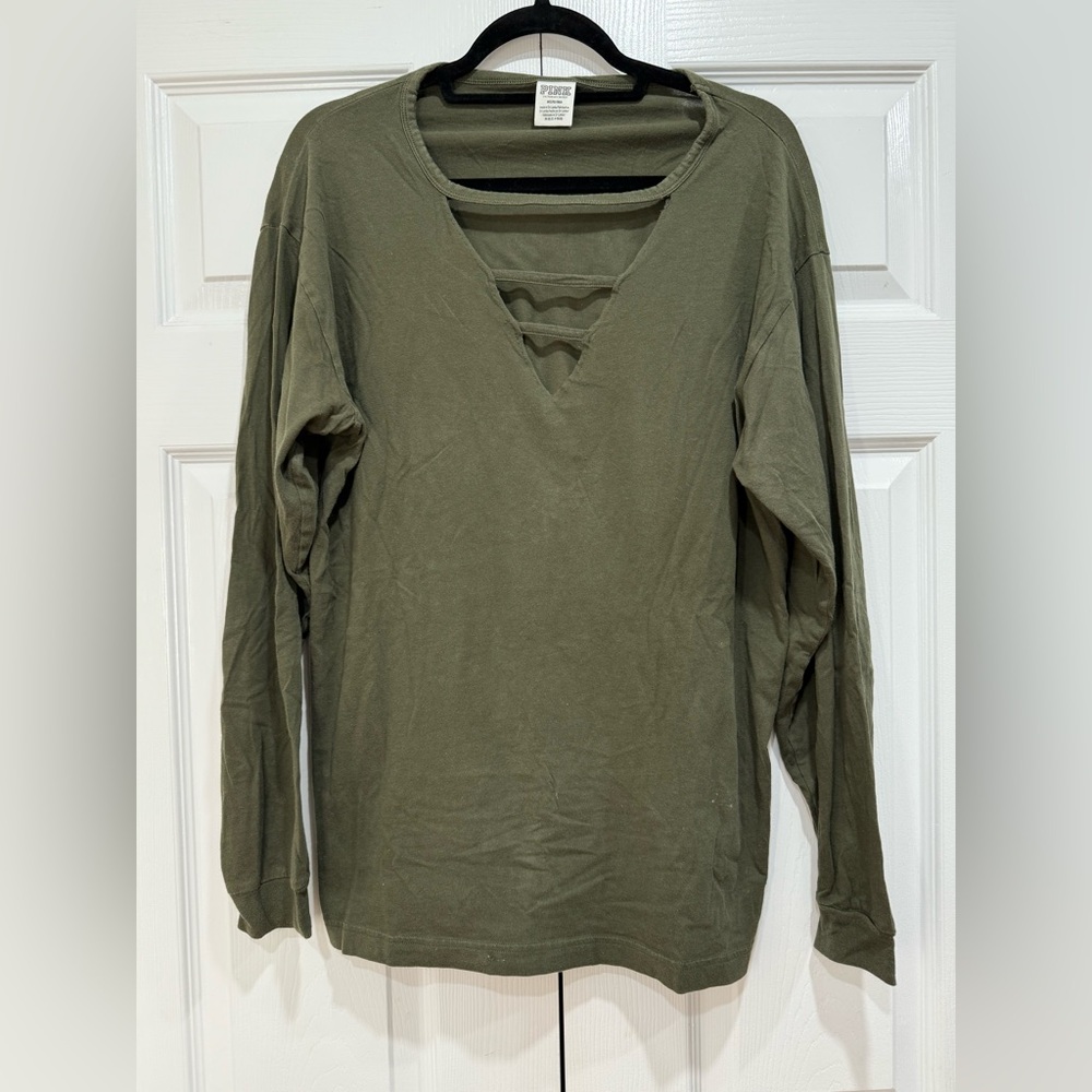 PINK Victoria's Secret Sweatshirt